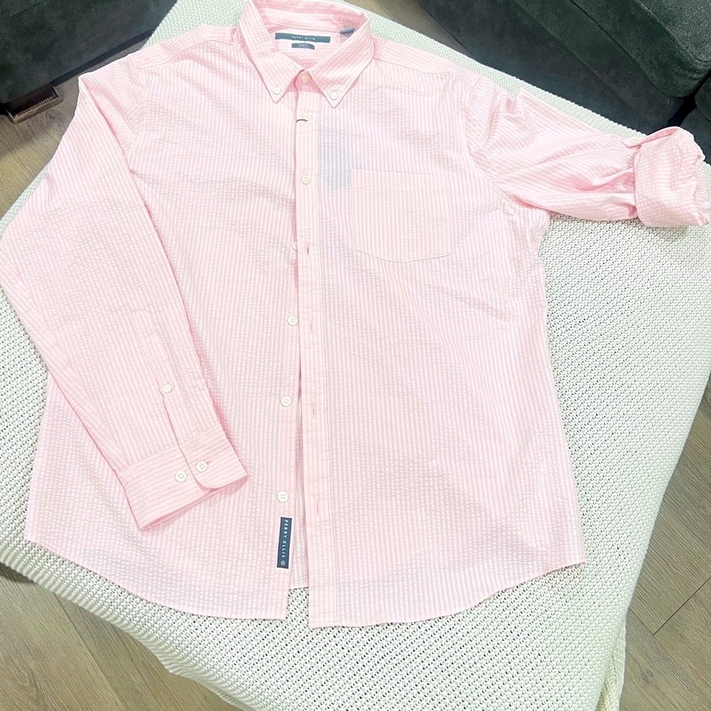 Perry Ellis Men's Light Pink Striped Button Down Shirt - Picture 3 of 11